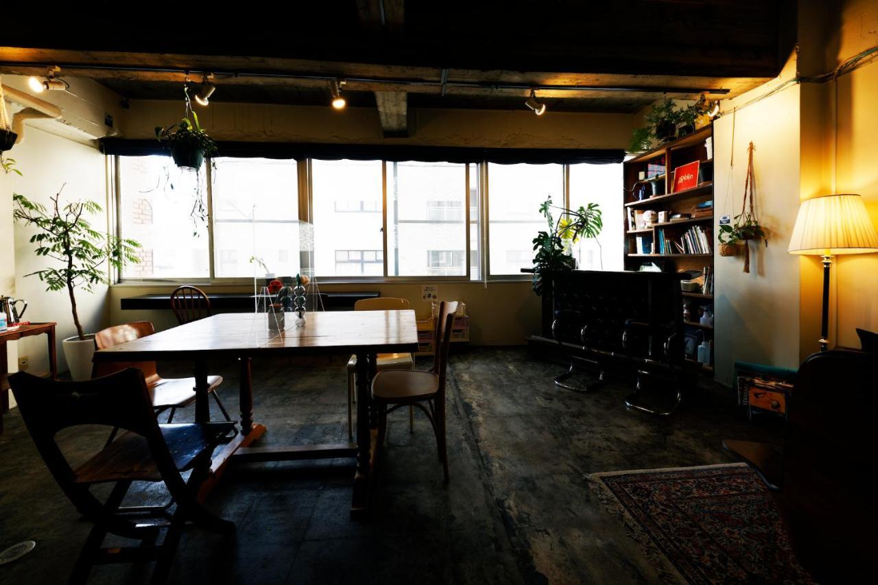 Fon-Su Bed&Breakfast Osaka Esterno foto
