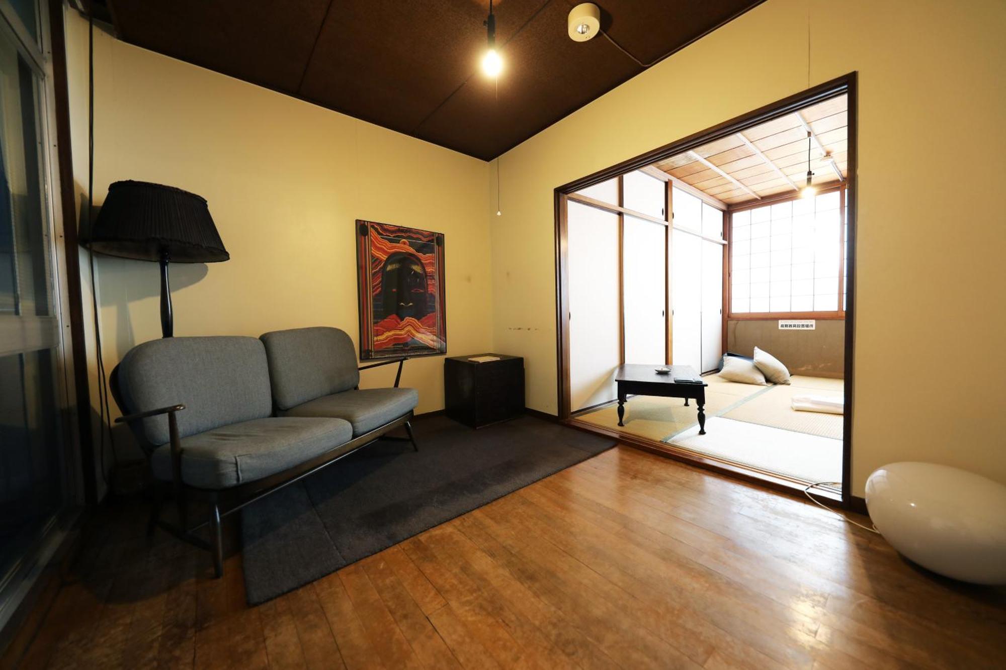 Fon-Su Bed&Breakfast Osaka Esterno foto